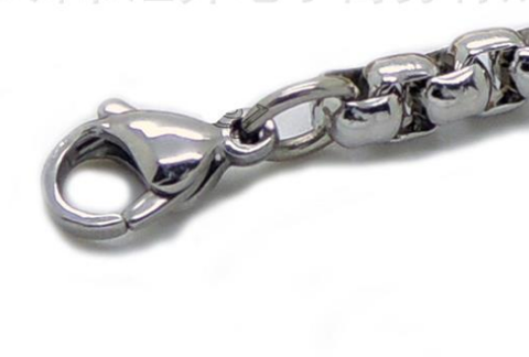 Men's titanium steel self-defense necklace